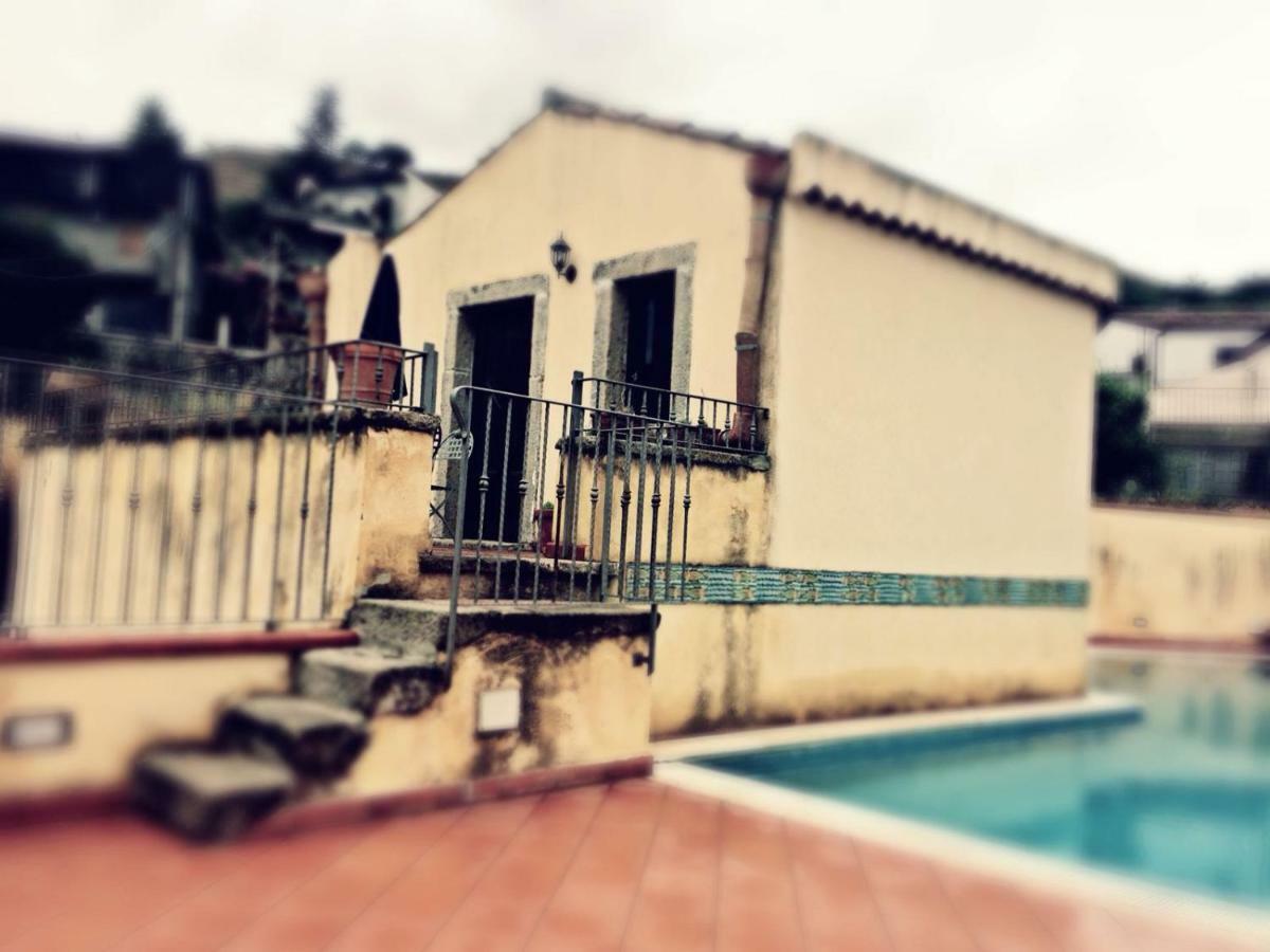 The Clock Houses Borgo Gallodoro Летоянні Екстер'єр фото